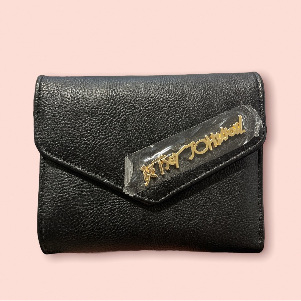 Betsey Johnson wallet